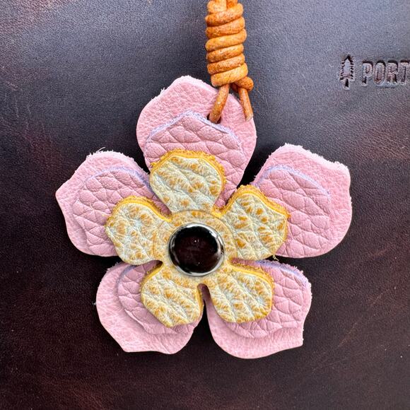 Leather Charm Flower Bag Charm Genuine Leather Purse Keychain NEW FAST SHIP - Picture 2 of 4